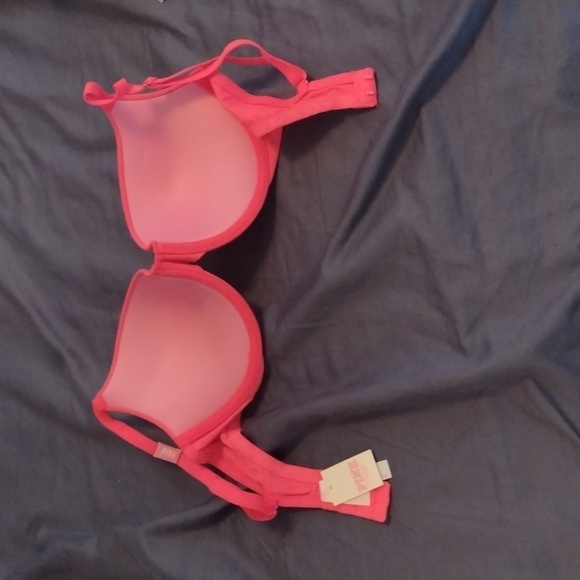 Two Bras - Victoria's Secret/Pink - Picture 5 of 7